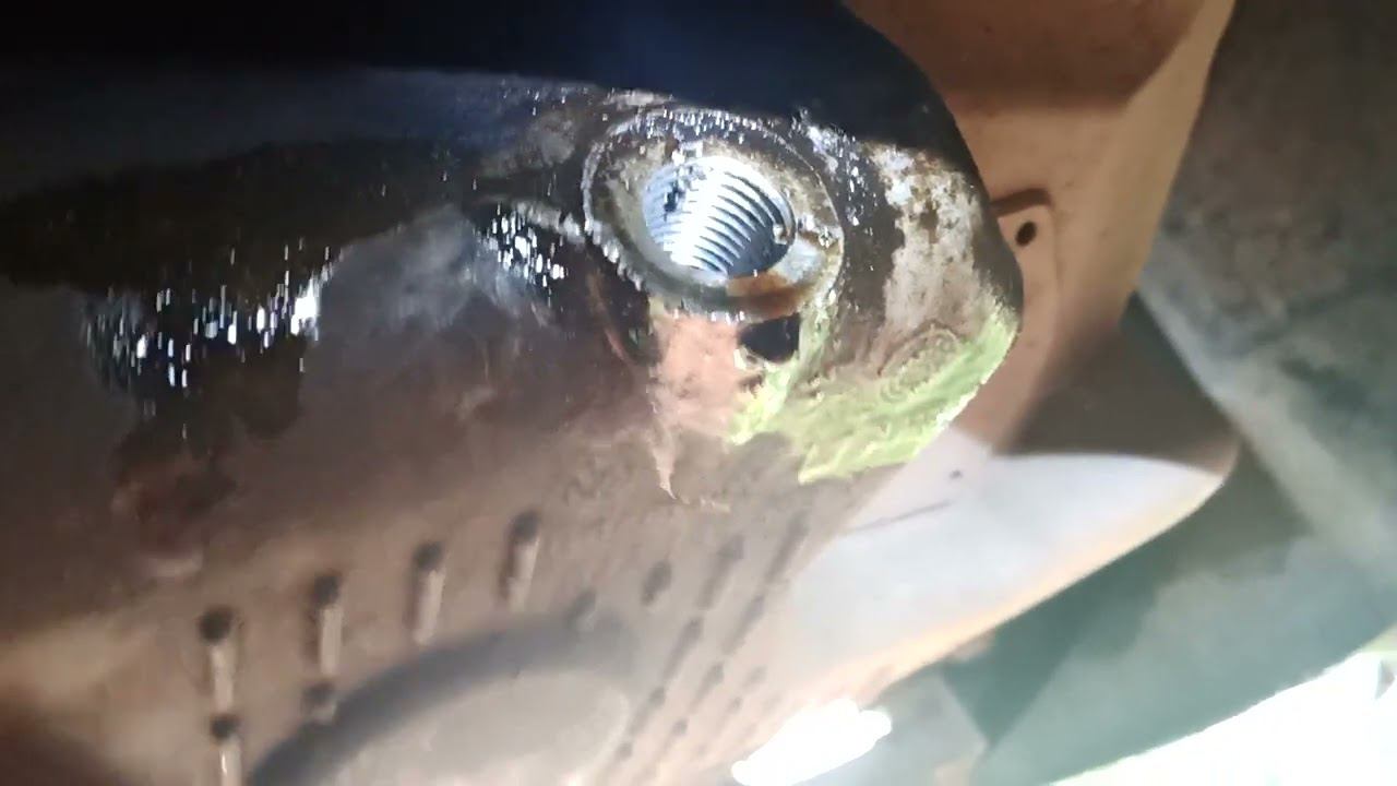 Алюминиевый картер поддон ДВС сорвалась резьба что делать смотреть онлайн