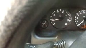 Загорелся аккумулятор на панели управления на ходу,OPEL ASTRA G ,2004 год