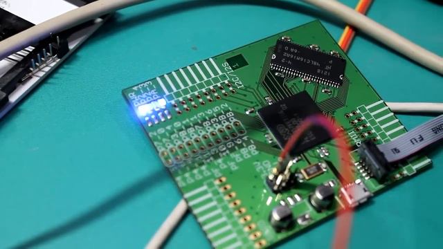 LPC4357 Blinky смотреть онлайн