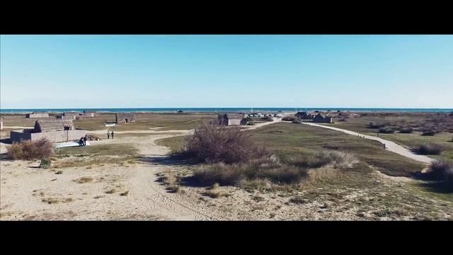 VUE AÉRIENNE - ÉTANG DE CANET EN ROUSSILLON - SAINT-NAZAIRE. смотреть онлайн