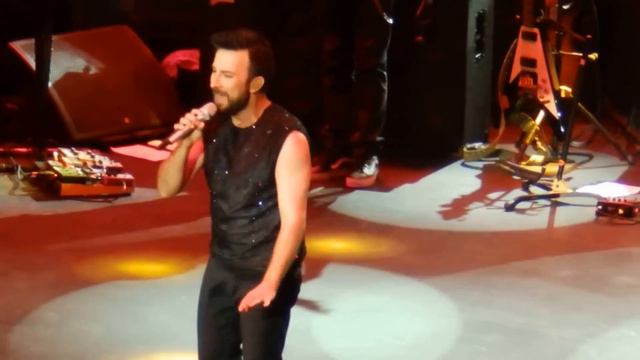 Tarkan -Sen Baskasin Harbiye 28.08.2015 смотреть онлайн