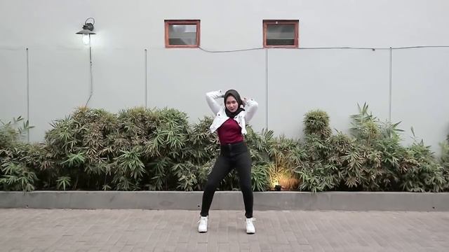 JENNIE (BLACKPINK) - SOLO || Dance Cover Hijab смотреть онлайн