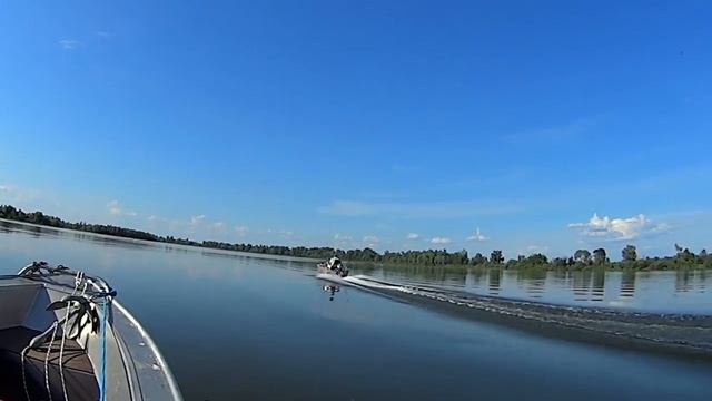 Тестирование лодки Вельбот 37 с дистанционным управлением.