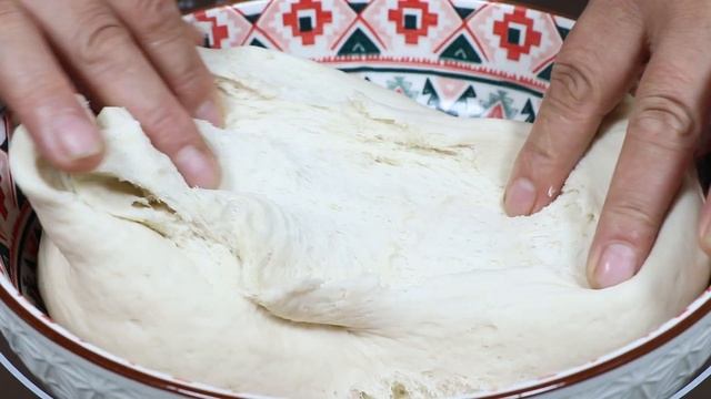 花生别再煮着吃了，加一碗面粉做成饼，皮酥馅大，真好吃！【刘姐厨房 Magic Food】#花生 #饼 смотреть онлайн