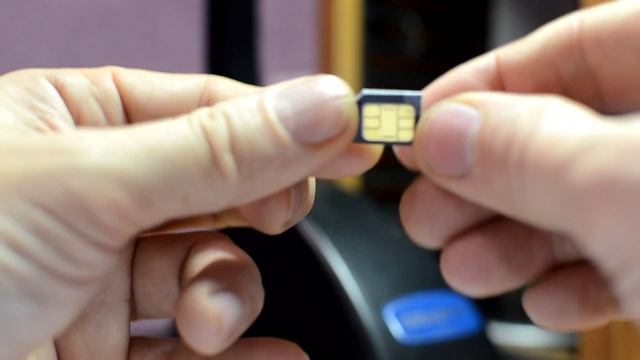 Как сделать микросим из сим карты / how to make a Microsim from a SIM смотреть онлайн