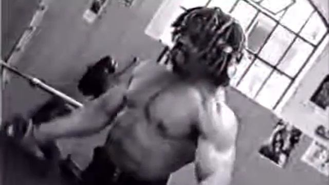 1123214Бодибилдинг мужчины Смотри как накачать плечи смотреть онлайн