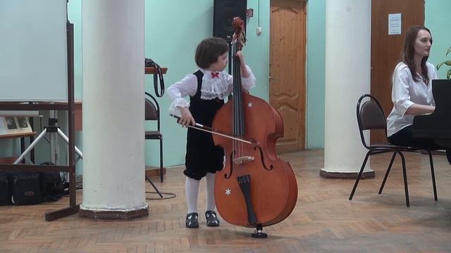Савва Головенко, 6 лет, В. Моцарт «Маленькая звезда» смотреть онлайн