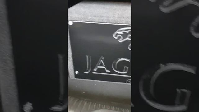 Громкая кошка? Качественный звук в Jaguar XF смотреть онлайн