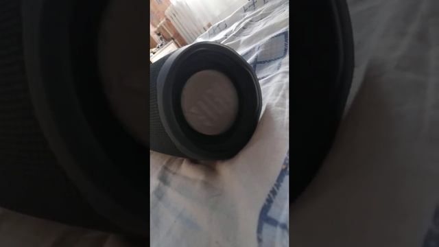 Басс тест колонки JBL charge 4 (жесть) смотреть онлайн