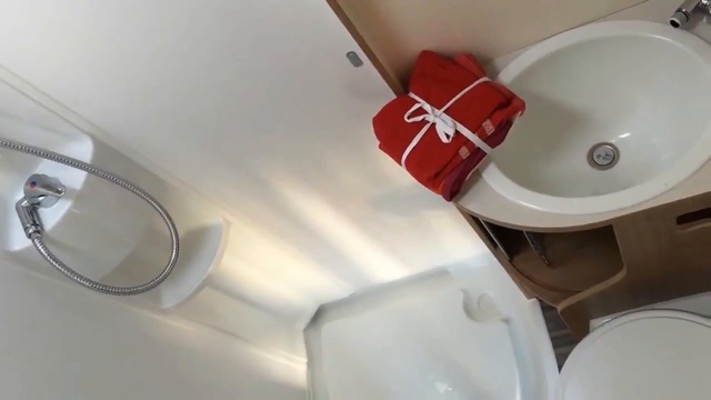 Автодом Sun Living Lido 45DK аренда и продажа. Яхты на колесах смотреть онлайн