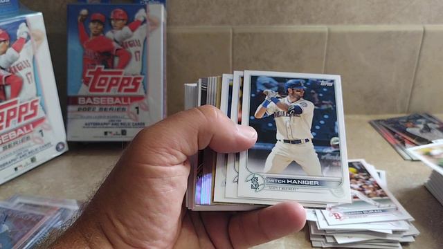 Opening 5 Hanger boxes of 2022 Topps Series 1...Hunting for Rookies смотреть онлайн