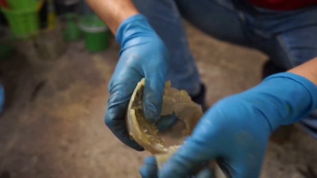 Гаражный дневник эпизод 3 ZHUR_BOX капот на NISSAN LAUREL. почему не стоит пользоватся аэросилом смотреть онлайн