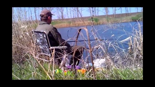 ловля красноперки река Еланчик 10.04.16 смотреть онлайн