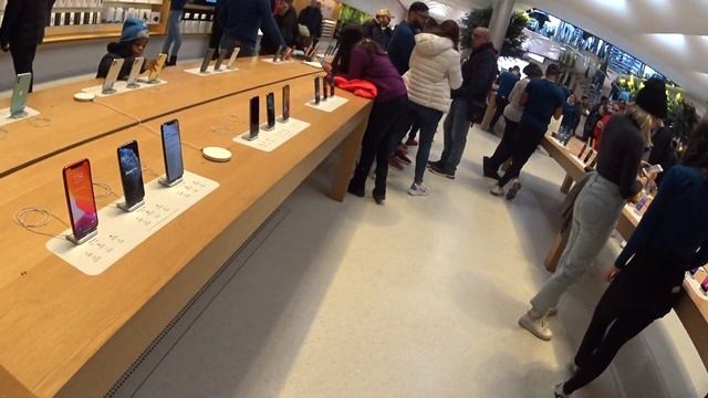 Куда точно стоит сходить в Нью Йорке . apple CENTER - обзор центра продаж на Manhattan NY смотреть онлайн