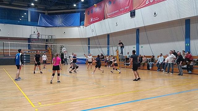 ВК Полторашки - ВК Балтийский микс. 3-й сет.