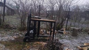 дровокол винтовой в работе из комплекта номер 2 от сайта О Дрова