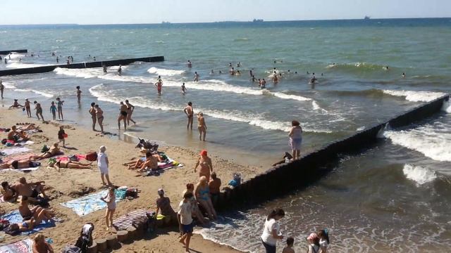 Пляж в Зеленоградске (июль 2018г.) смотреть онлайн