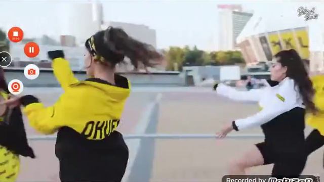 Песня ты пчела я пчеловод смотреть онлайн