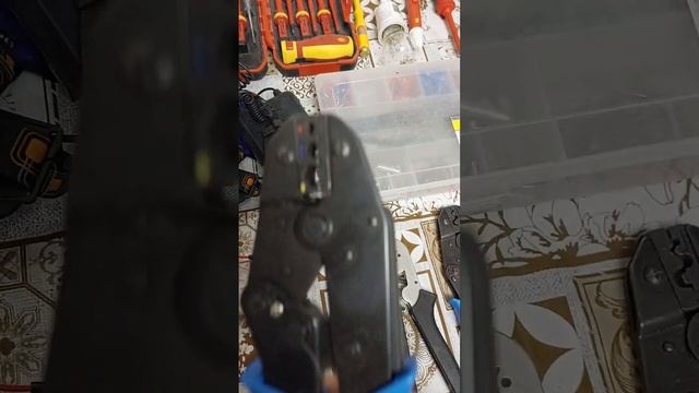 Обзор моего инструмента электрика и сумки. смотреть онлайн