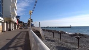 Отель "Laza Hall" на улице Спортивной в Лазаревском. Февраль 2016