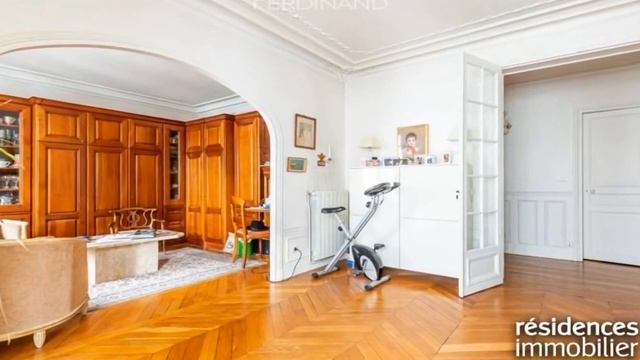 PARIS 15ÈME - APPARTEMENT A VENDRE - 877 000 € - 70 m² - 4 pièce(s) смотреть онлайн