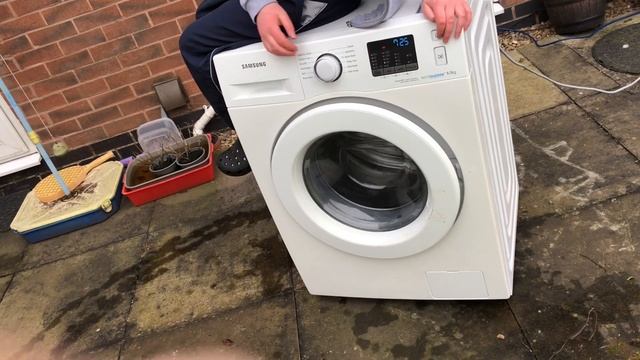 Samsung washing machine destruction! | Wet towels | Jumping смотреть онлайн