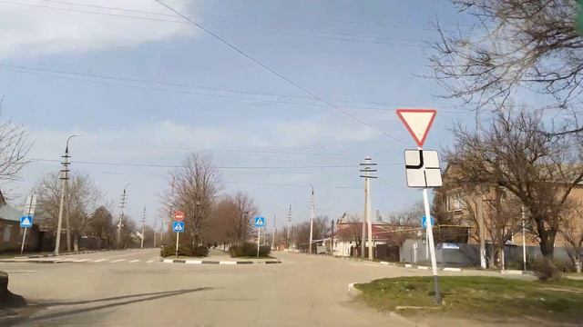 улица Розы Люксембург смотреть онлайн