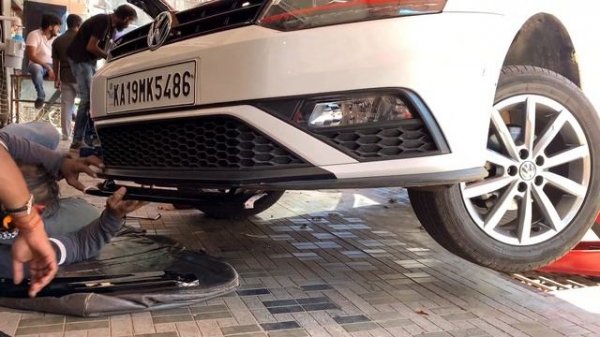 SPLITTER INSTALLATION & REVIEW ! NEW SPLITTER WITH SPLITTER RODS FOR MY POLO INSTALLED !