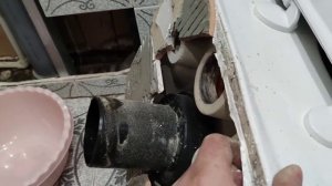 Течёт унитаз на инсталляции, причина / Не правильная установка унитаза подвесного / Затопили соседе