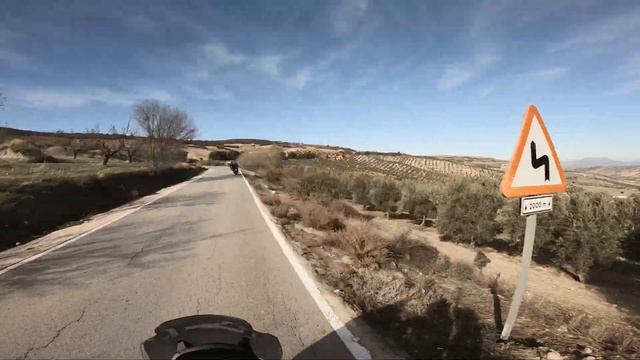 RONDA RUTA EN PIAGGIO MP3 400 HPE SPORT 2023. смотреть онлайн