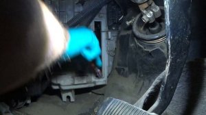 Замена салонного фильтра Toyota Caldina ST210. Replacing the cabin filter.