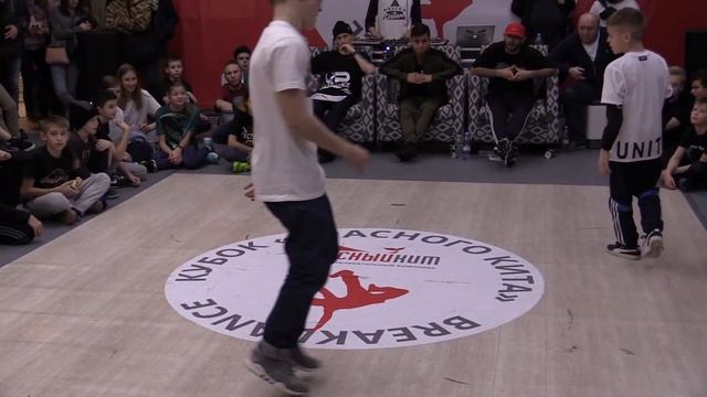 top 16 juniors bboy Дикий vs Safa - Кубок Красного Кита 20171216 смотреть онлайн
