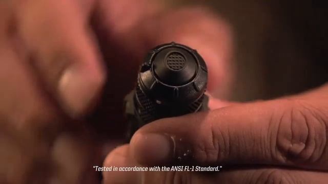 5 11 Tactical TMT L2 Flashlight смотреть онлайн