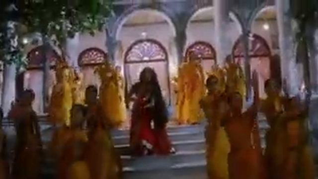 Клип айшвария рай Silsila ye chaat ka. Miss Ayshwariya RAI смотреть онлайн