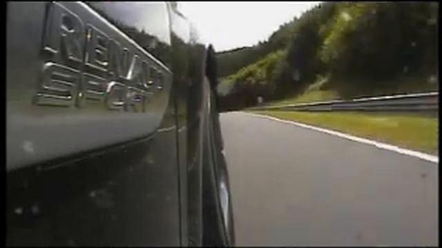 Renault Megane R26R in Nurburgring смотреть онлайн