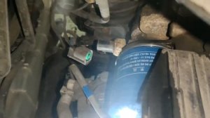 Hyundai elantra где находится датчик давления масла