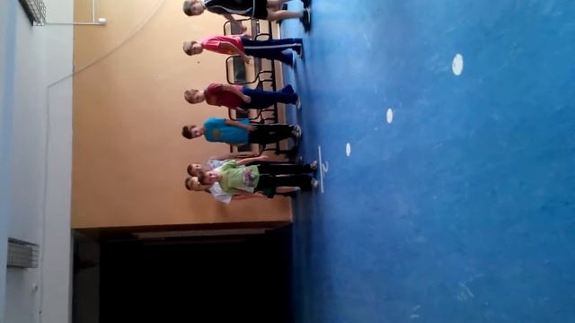 Разминка на уроке физической культуры смотреть онлайн