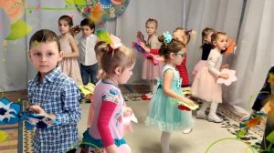 Танец с цветами | 8 марта 2021