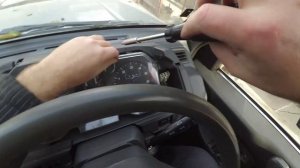 Не работает тахометр на Pajero 2. Ремонт тахометра на Pajero 2. Снимаем тахометр Pajero II.