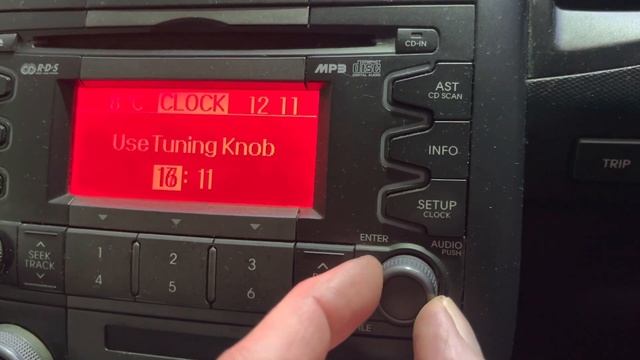 Kia Soul Clock Settings How to change the time in the radio смотреть онлайн