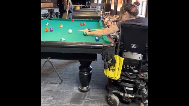 How I Play Pool C5 C6 Incomplete Quadriplegic смотреть онлайн