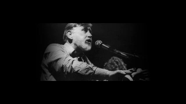 Fathers Song by Ewan MacColl performed by Chris Wood смотреть онлайн