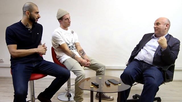 Ток Шоу дискуссия между отцами и молодыми пикаперами смотреть онлайн