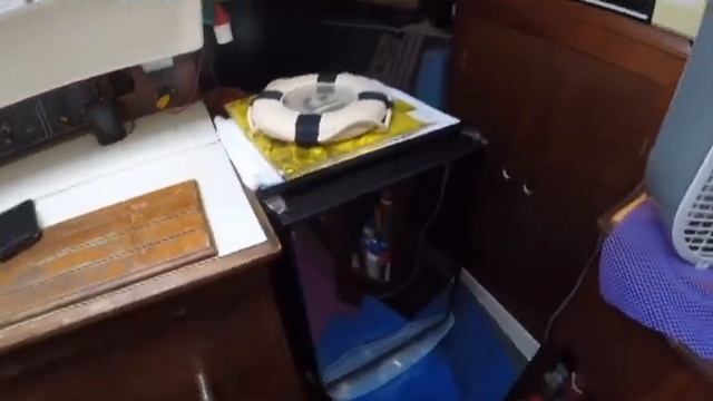 1985 Hunter 31 "Wind Walker" Walkthrough смотреть онлайн