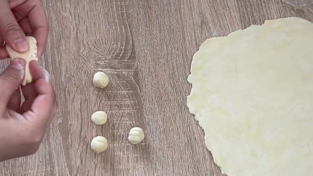 Сытный Куриный Пирог с картошкой.Тауық еті қосылған бәліш.Небәрі 30 минутта піседі?Ең оңай рецепт. смотреть онлайн