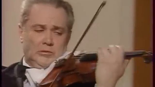Eduard Grach Plays Kreisler