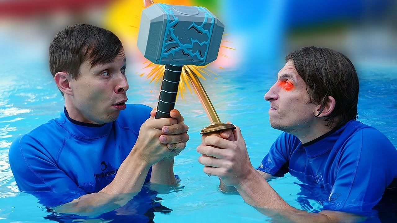 Прикольное видео шоу Акватим - Молот Тора против Злого Артёма! – Новые игры битвы для мальчиков смотреть онлайн