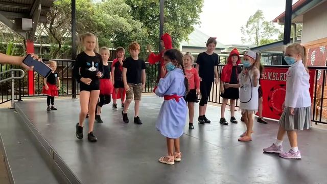 Танец вируса. Вирус и доктора смотреть онлайн