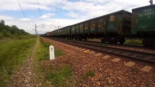 Квартет 2ЭС5К-160/161 "Ермак" с грузовым поездом смотреть онлайн