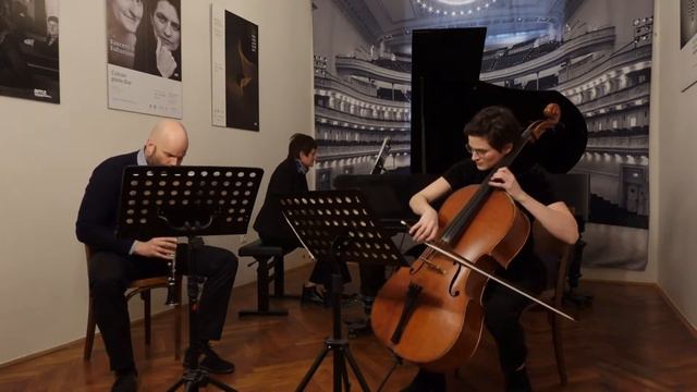 Glazba može promijeniti svijet, utorak 16.3.2021. - Beethoven смотреть онлайн